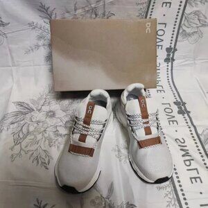Cloudnova Women Shoes new with box 100% Authentic
